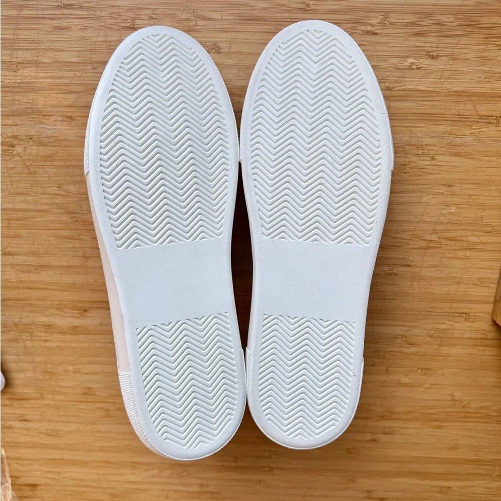 NEW! Betsey Johnson Sidny Rhinestone Embellished Platform Lace Up Sneakers 11 12 - Picture 8 of 11